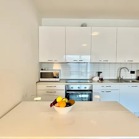 Degli Oleandri 4b Apartamento