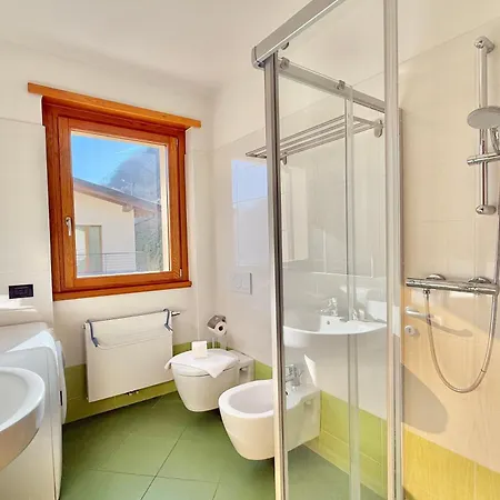 Degli Oleandri 4b * Argegno